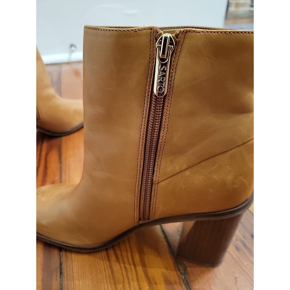 Sarto By Franco Sarto Vallah Bootie Retro Chic Size 6.5 Flared Block Heel - Picture 7 of 14